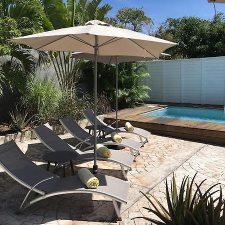 Villa Avec Piscine Privee Сен-Франсуа Экстерьер фото