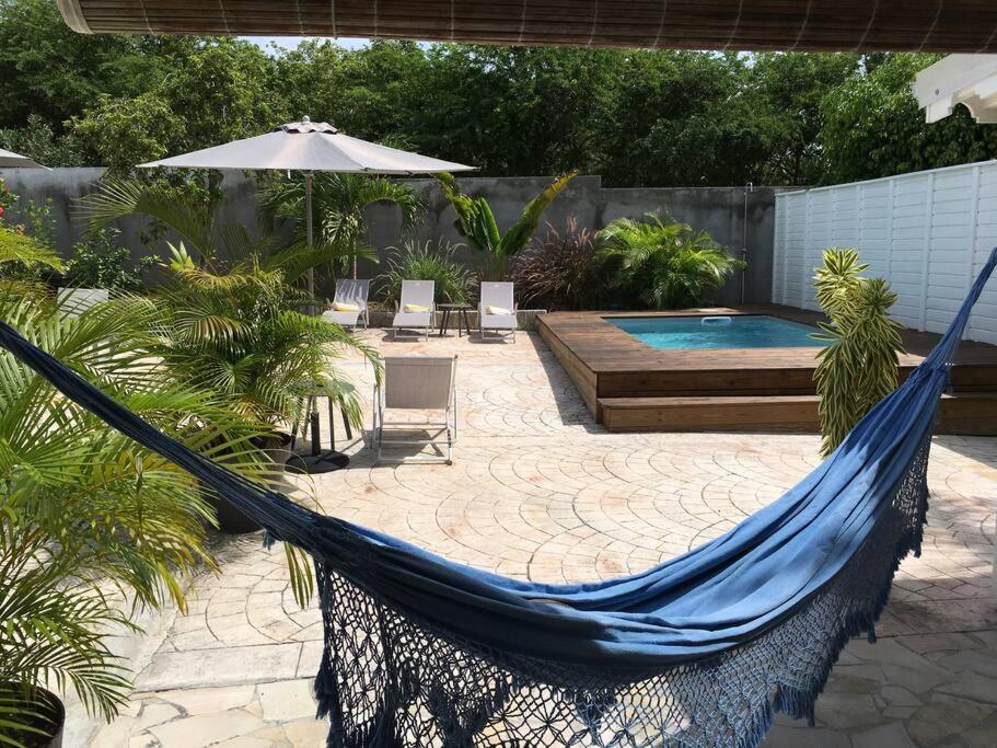 Villa Avec Piscine Privee Сен-Франсуа Экстерьер фото